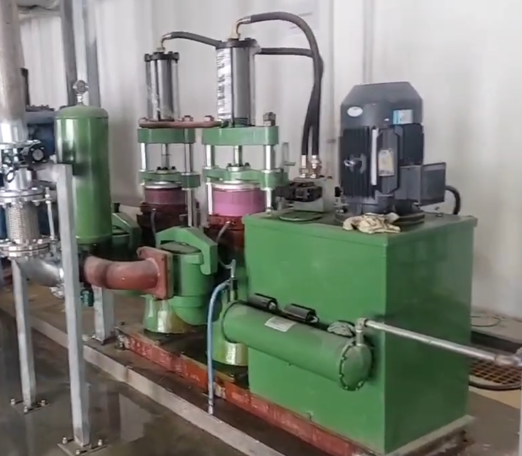 光伏產(chǎn)業(yè)廢水處理YBH300-60柱塞泥漿泵使用現場(chǎng)